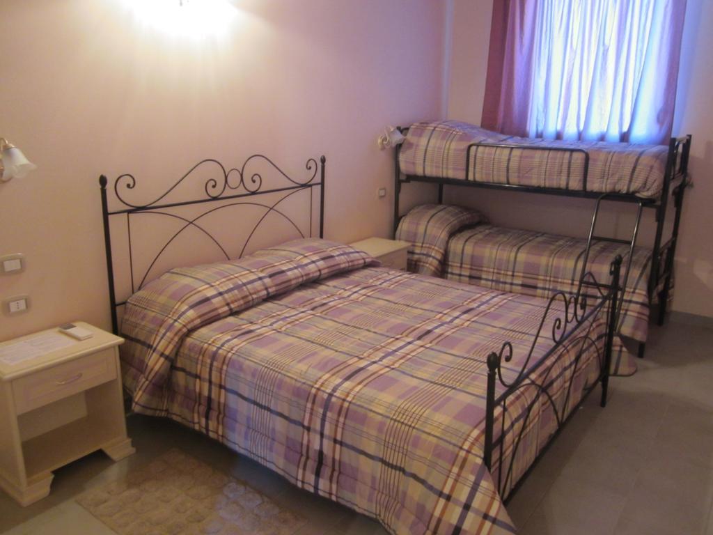 Bed and Breakfast Agriturismo Perugini Чезена Номер фото